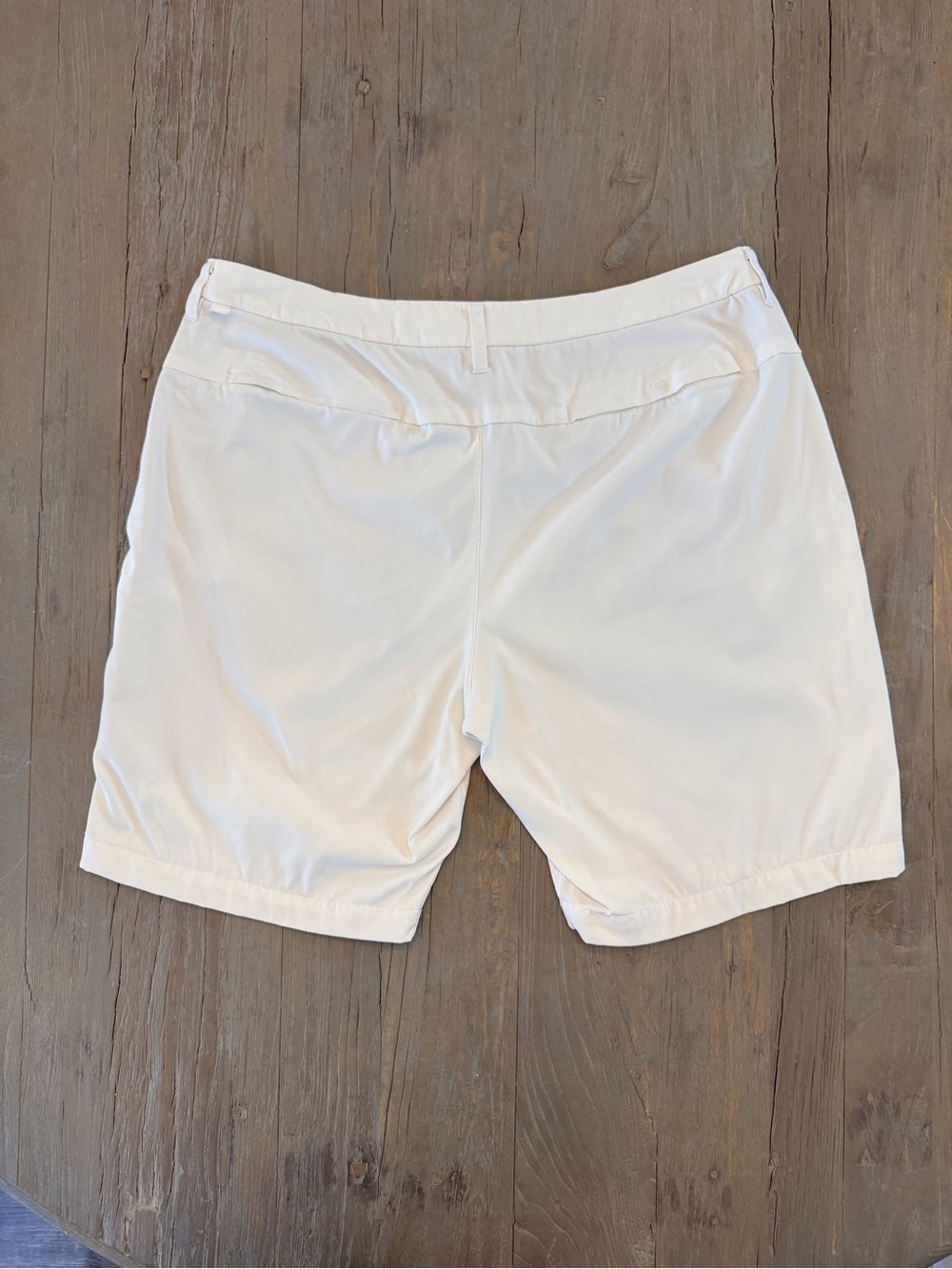lululemon athletica Commission Men’s White Performance Golf Shorts Size-38 GUC - Picture 4 of 7